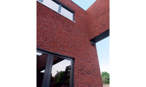 xeeg23e-0059085-agora-wijnrood-foto-1